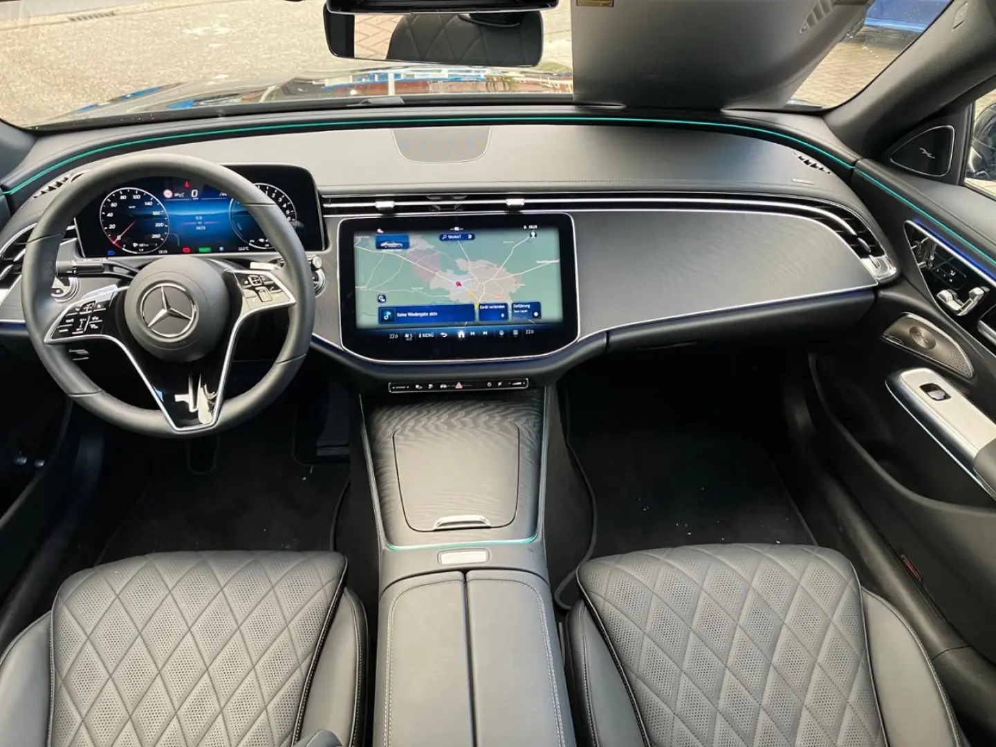 E 400 e 4M Exclusive Premium Sitzklima 20 Zoll