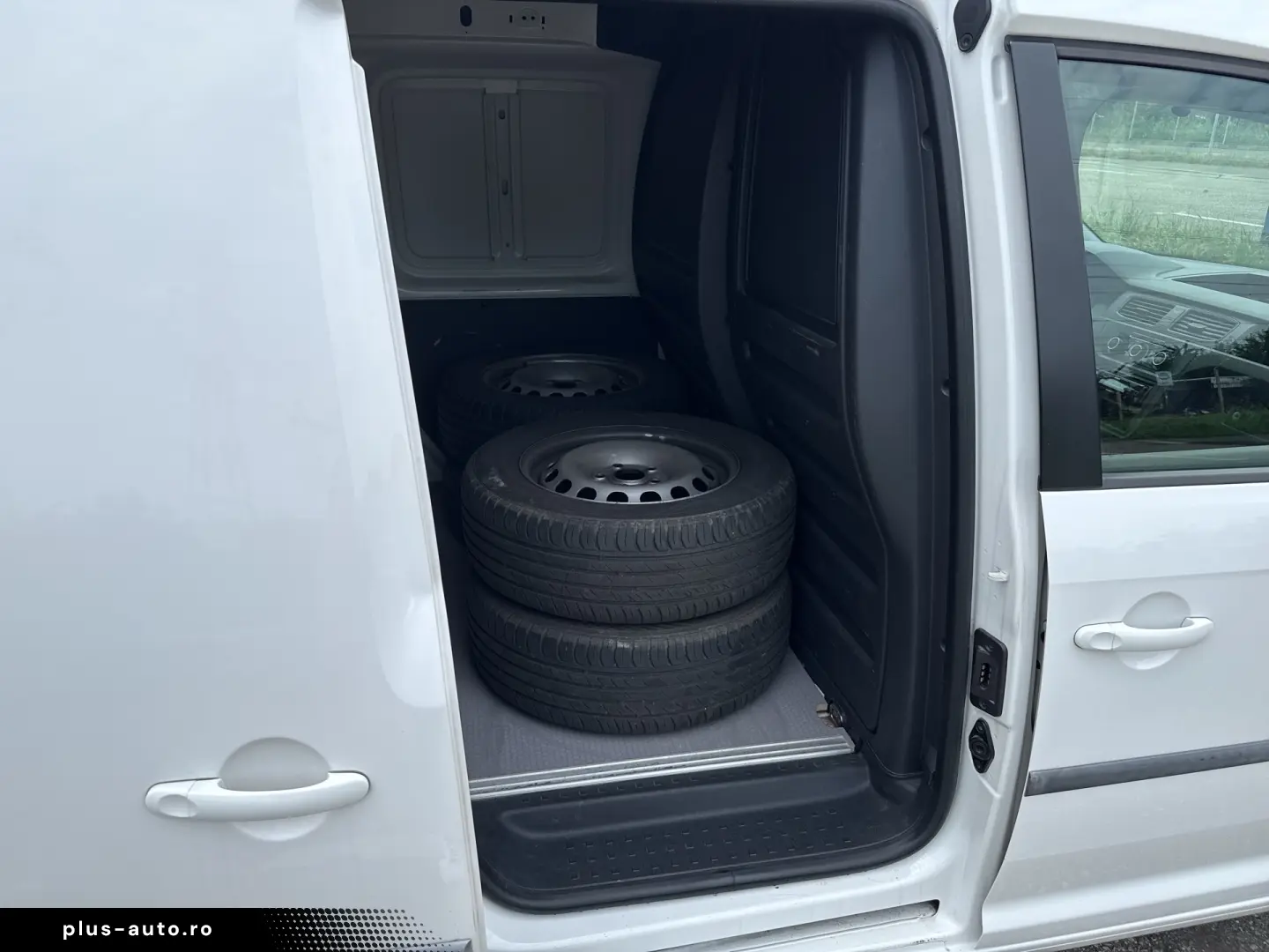 VW Caddy Caddy4 Furgon 2.0 TDI 75 kW