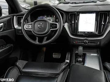 Volvo XC 60 B5 B AWD Ultimate Black Edition