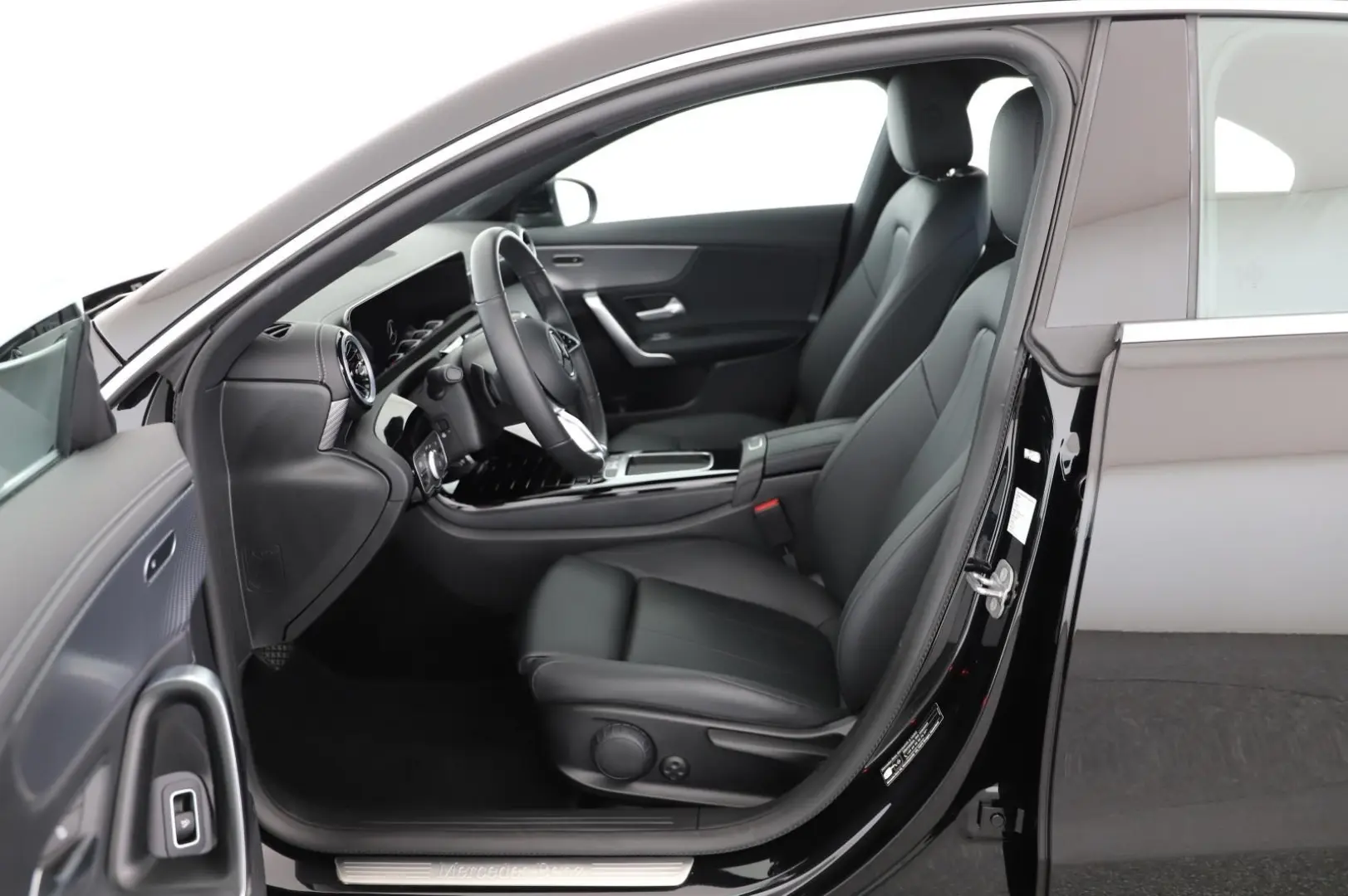 CLA 220 d Coupé Progressive LED Wide Navi WiPa