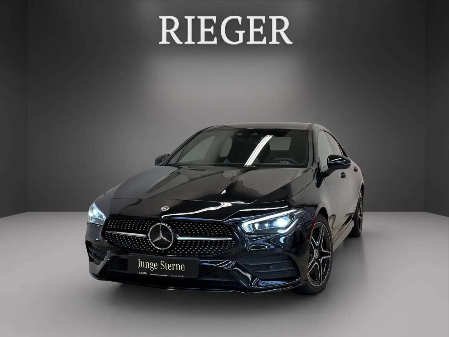 CLA 250 AMG NIGHT 360  Multibeam SHZ MBUX 18