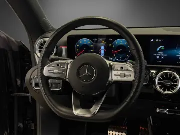 CLA 250 AMG NIGHT 360  Multibeam SHZ MBUX 18