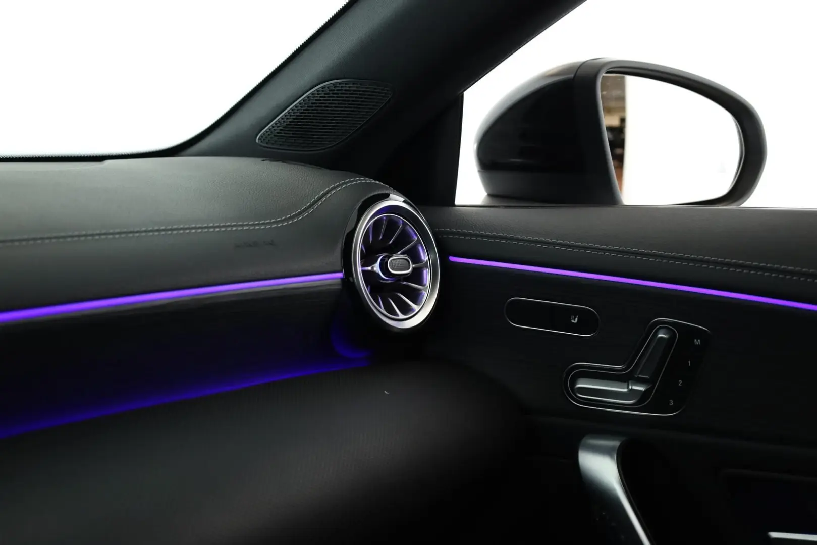 CLA 180 Coupé Progressive Night Matrix Navi Kam