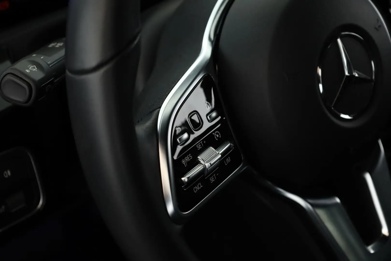 CLA 180 Coupé Progressive Night Matrix Navi Kam