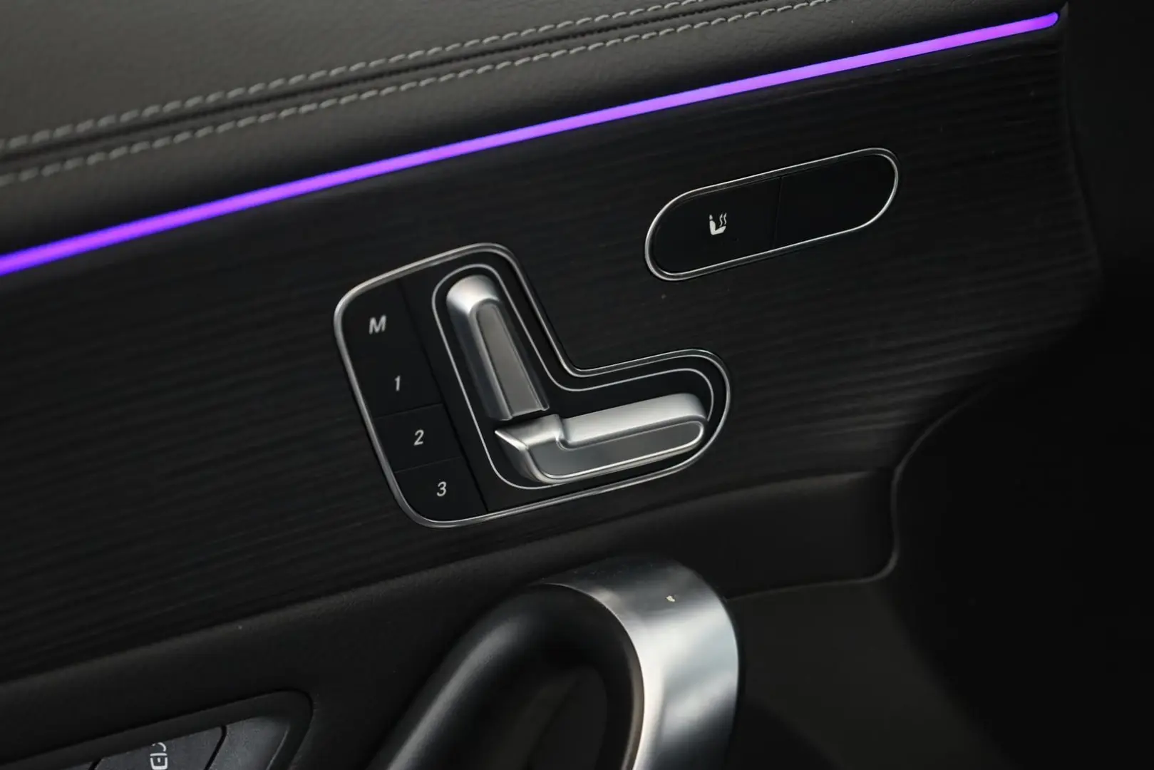 CLA 180 Coupé Progressive Night Matrix Navi Kam