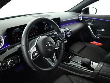 CLA 180 Coupé Progressive Night Matrix Navi Kam