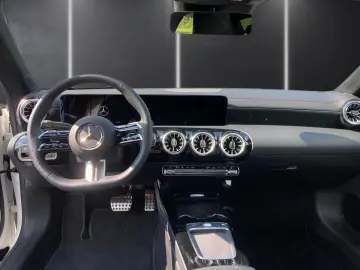 CLA 200 AMG Premium Pano 360 Night Totwinke LED