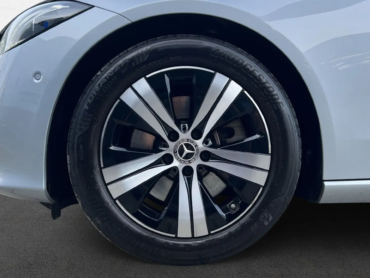 C 300 d Avantgarde AHK NAVI 360 Kamera DISTRONIC