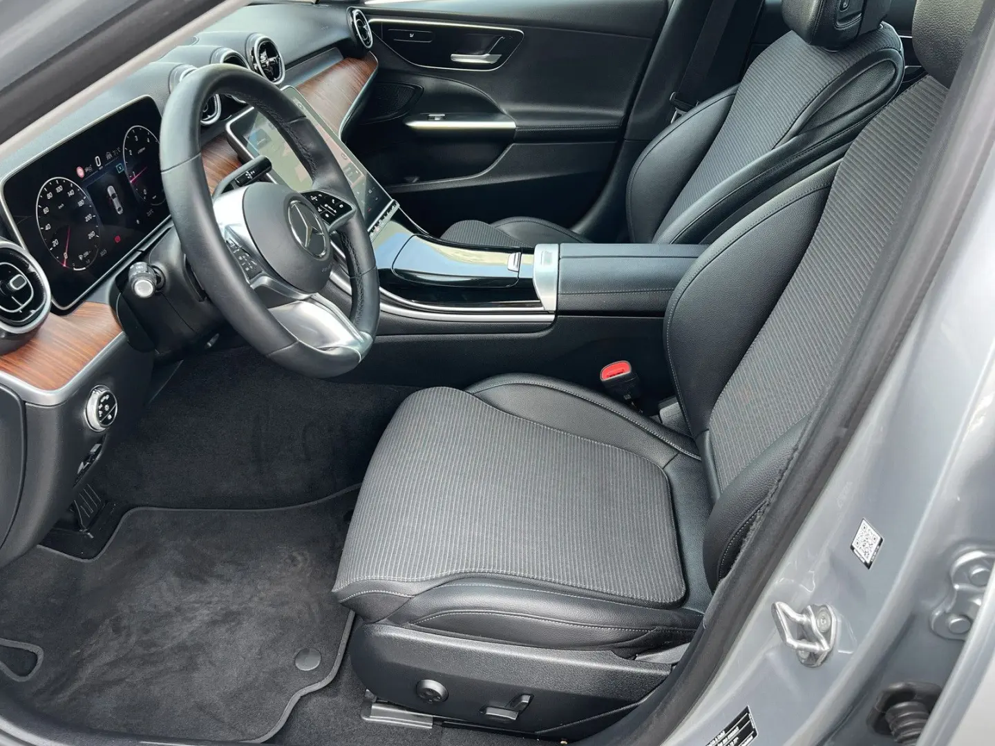 C 300 d Avantgarde AHK NAVI 360 Kamera DISTRONIC