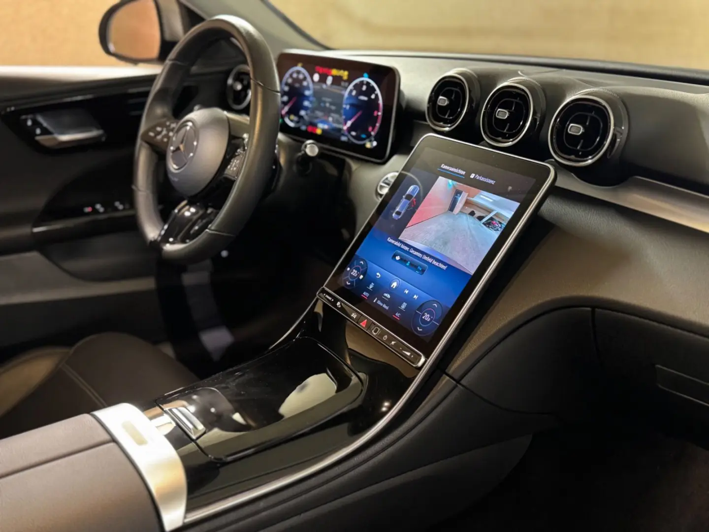 C 200 d Lim. LED KAM TWA SPUR AFA MBUX LEDER