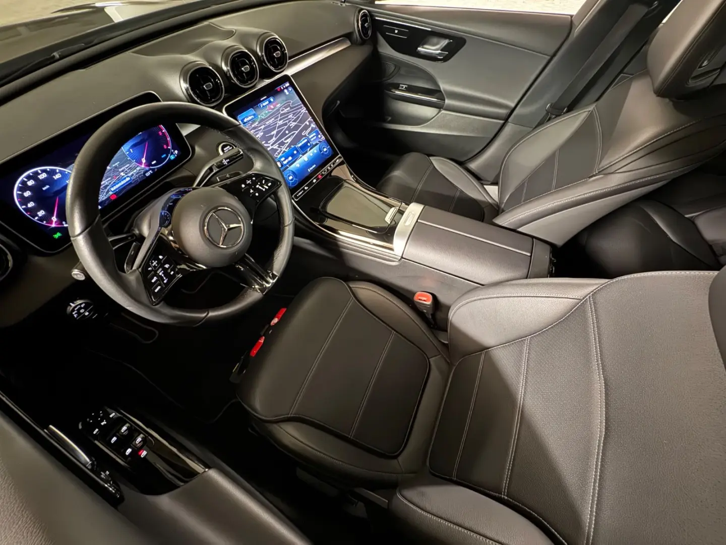 C 200 d Lim. LED KAM TWA SPUR AFA MBUX LEDER