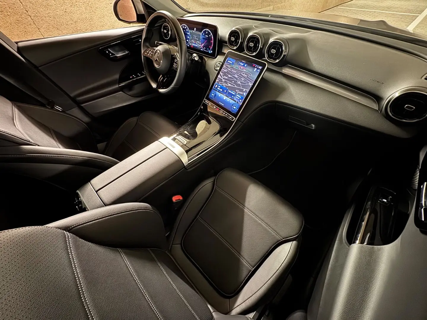 C 200 d Lim. LED KAM TWA SPUR AFA MBUX LEDER