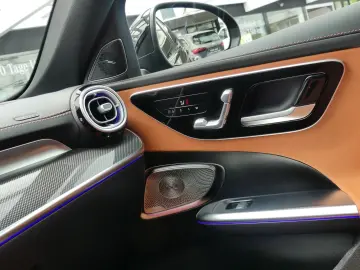 C 300d AMG   Distronic AHK Panorama NightPaket