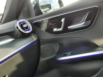 C 200 AMG Line   360 Kam Panorama Ambientelicht