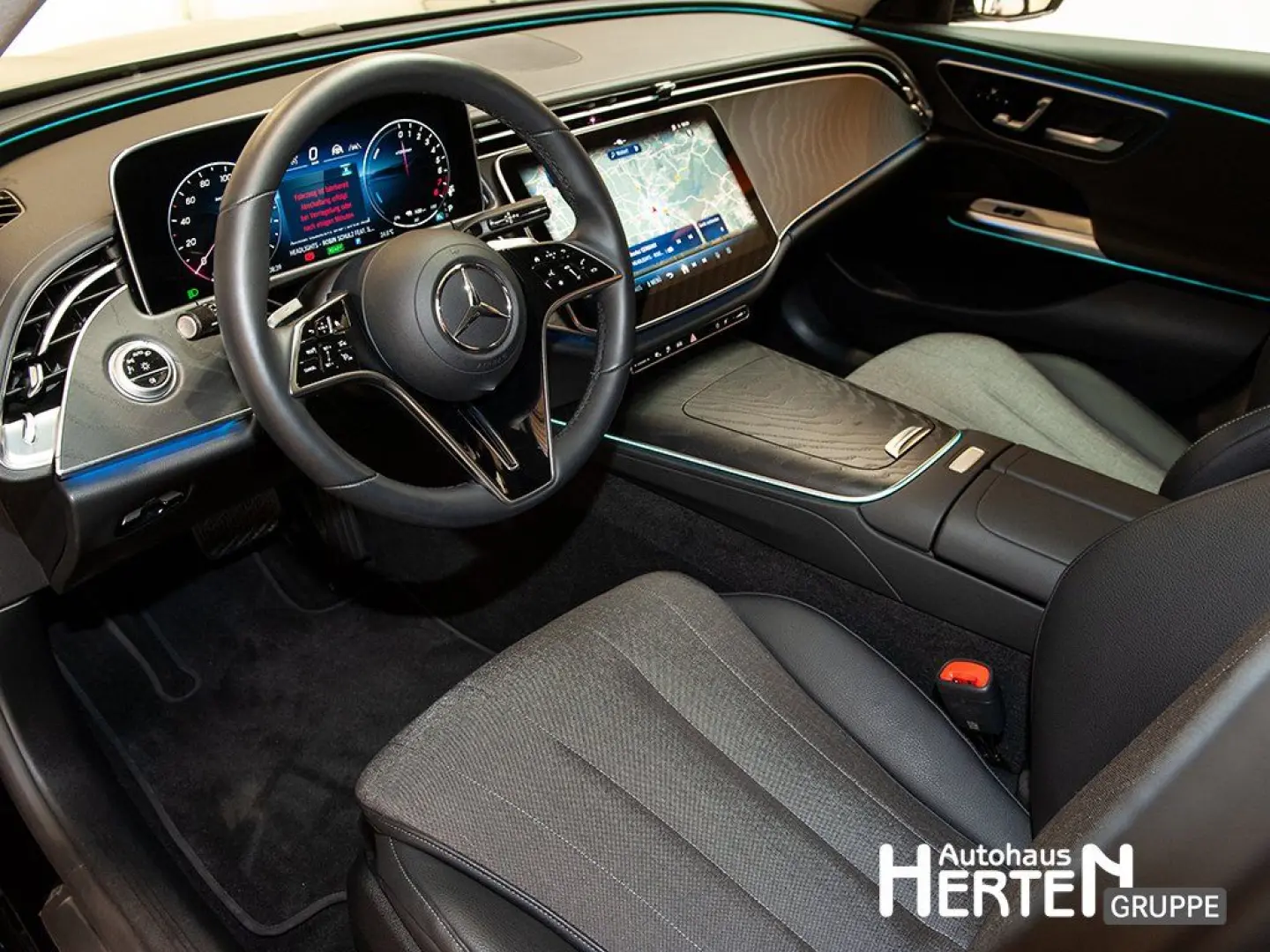 E 300 e AVANTGARDE TECHNIK-P. DIGITAL LIGHT 19