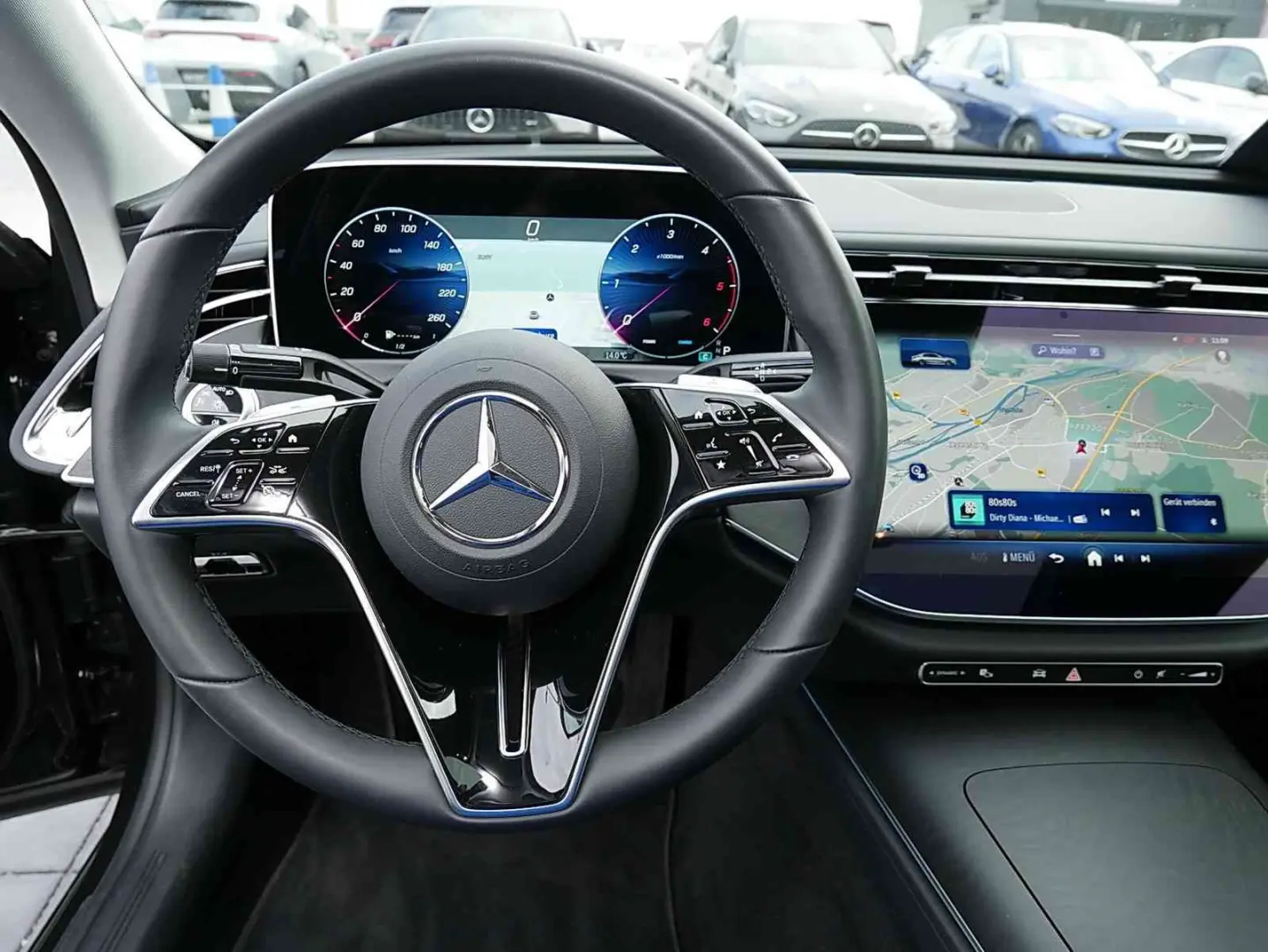 E 220 d Limo AVANTGARDE PANO AHK WinterPak DISTR