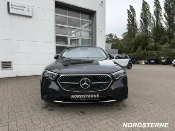 E 220 d Limousine AVANTGARDE AHK R.KAM LED DAB