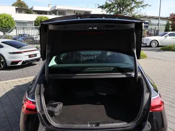 E 300 de 4Matic Avantgarde Adv. KeyGo-Kamera-LED