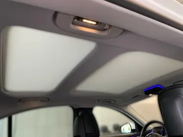 E 200 Limousine Avantgarde  Panoramadach  AHV