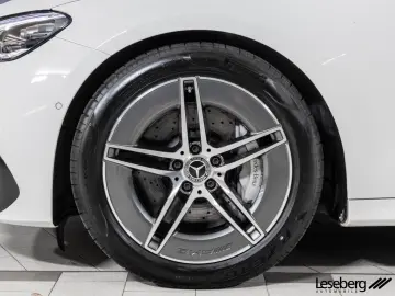 E 200 4M AMG DIG.LIGHT AHK Pano Ambiente Distro