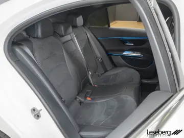 E 200 4M AMG DIG.LIGHT AHK Pano Ambiente Distro