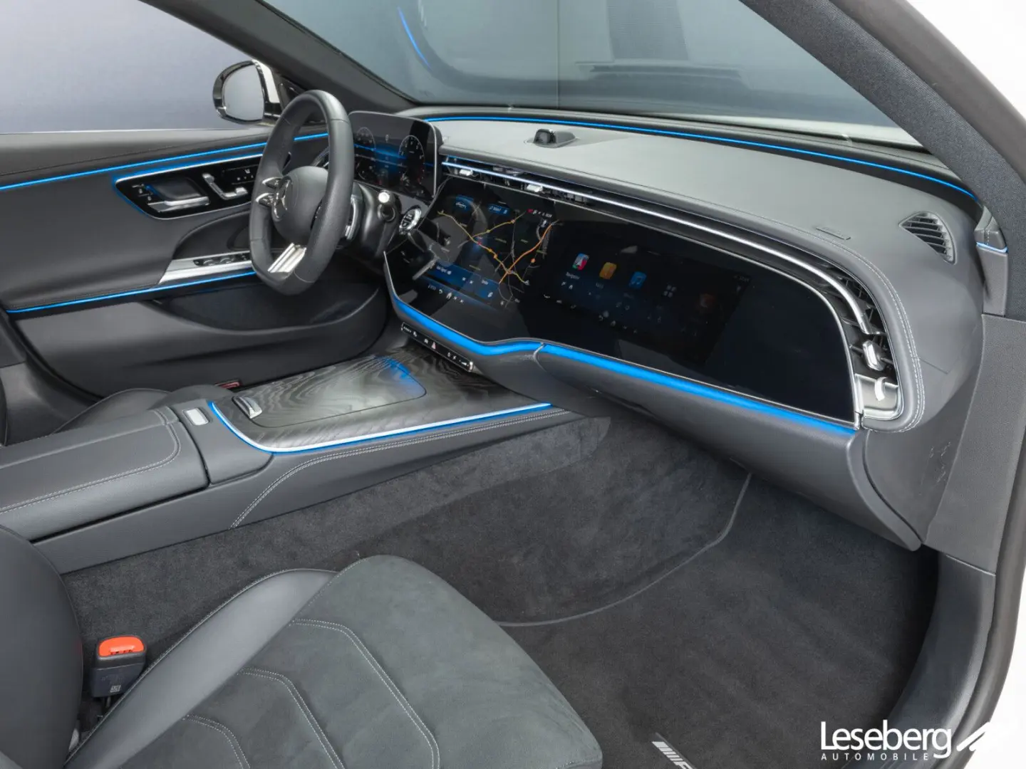 E 200 4M AMG DIG.LIGHT AHK Pano Ambiente Distro