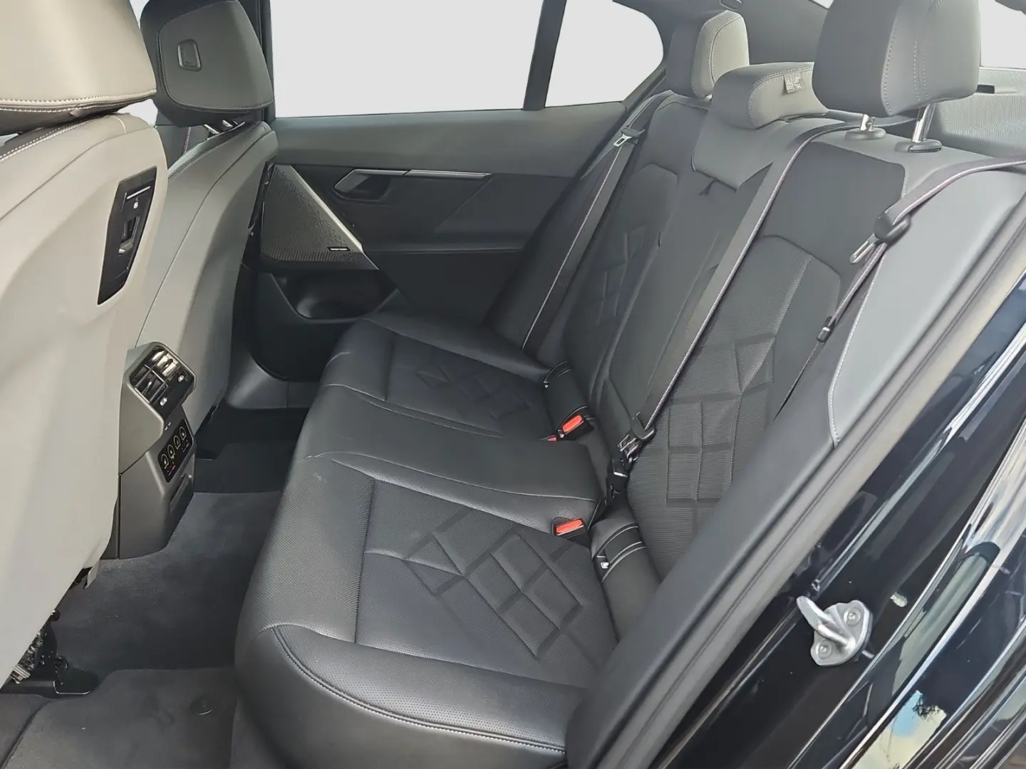 550 e xDrive M Sport Pro DAP PAP Travel Paket