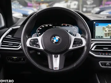 BMW X5 M M50i