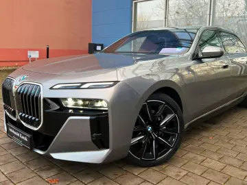 740d xDr. M-Sport Fond-Ent SkyL Autoba. 21  AHK