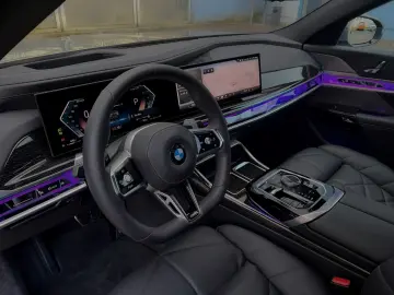 740d xDr. M-Sport Fond-Ent SkyL Autoba. 21  AHK