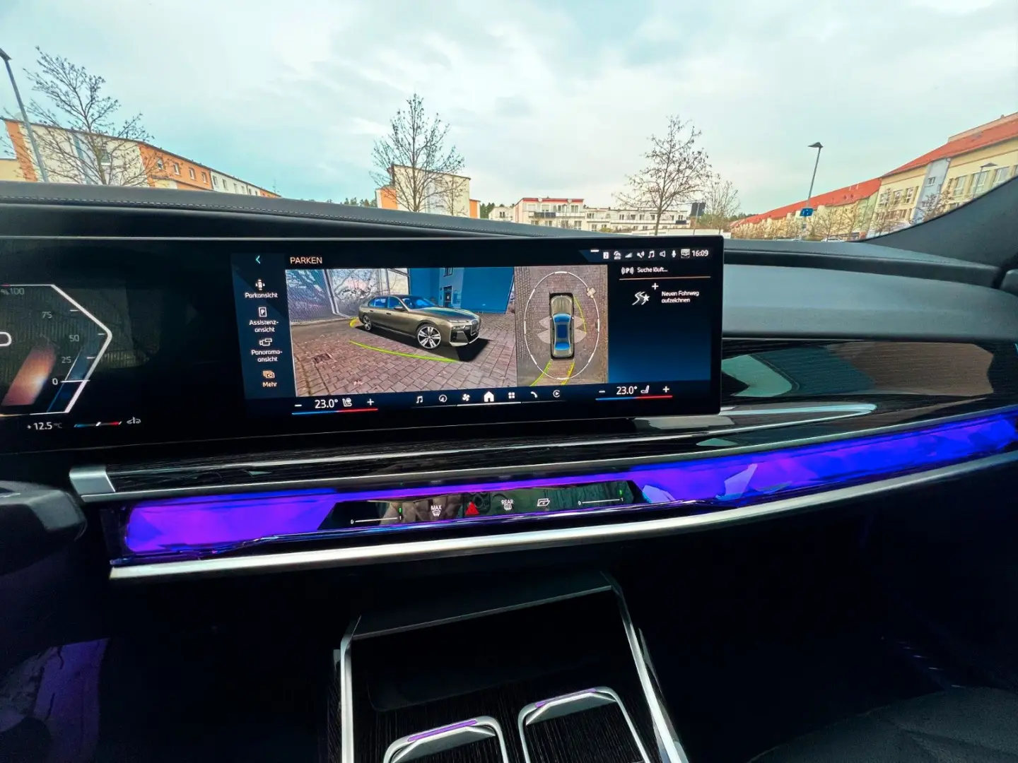 740d xDr. M-Sport Fond-Ent SkyL Autoba. 21  AHK