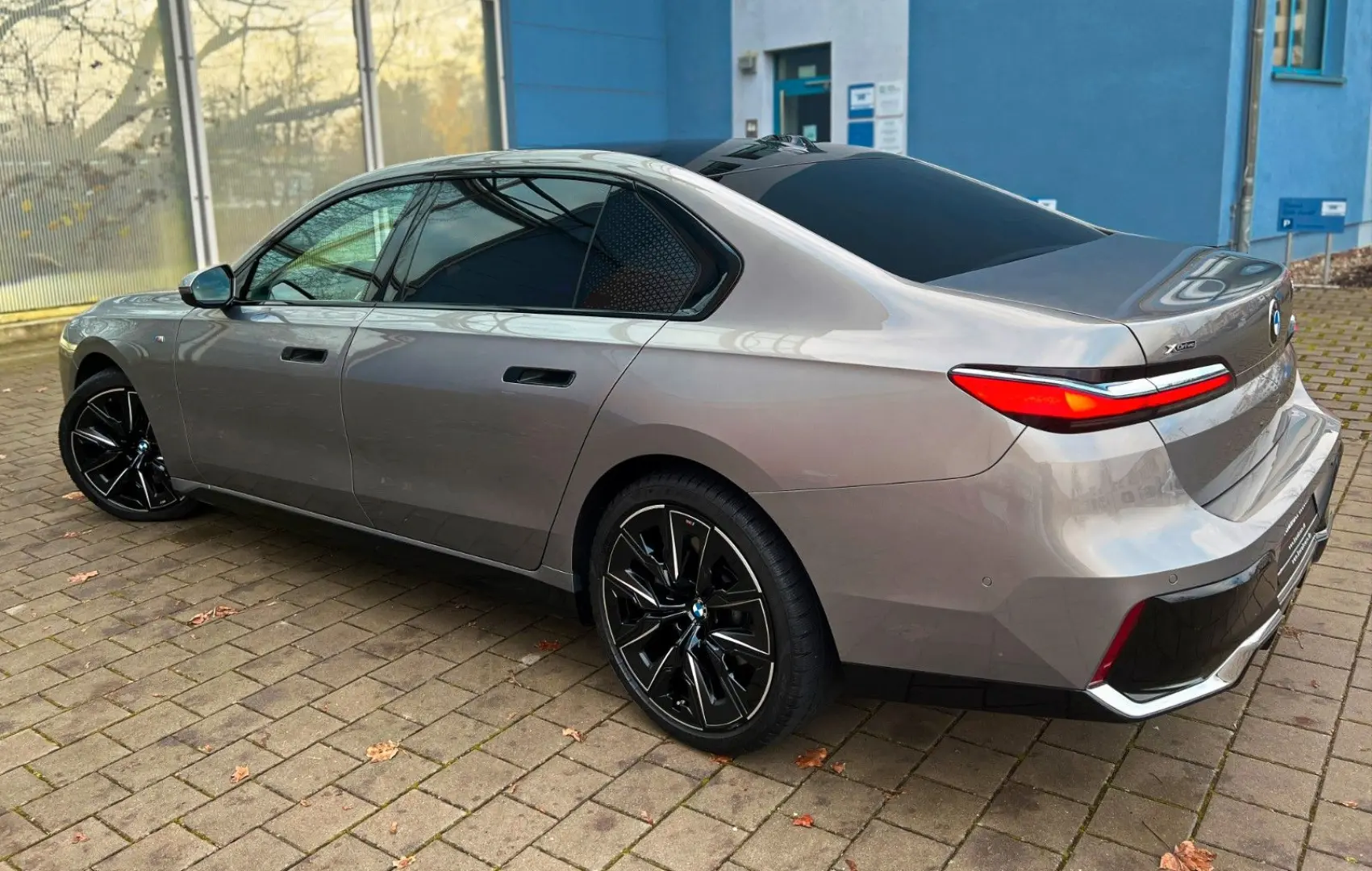 740d xDr. M-Sport Fond-Ent SkyL Autoba. 21  AHK