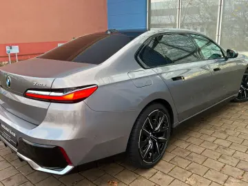 740d xDr. M-Sport Fond-Ent SkyL Autoba. 21  AHK