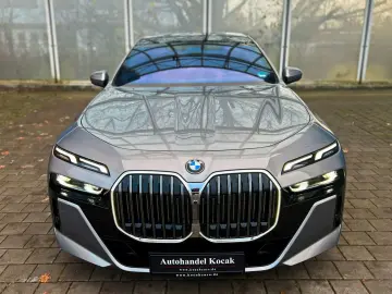 740d xDr. M-Sport Fond-Ent SkyL Autoba. 21  AHK