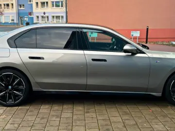 740d xDr. M-Sport Fond-Ent SkyL Autoba. 21  AHK