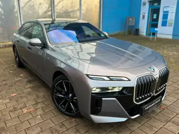 740d xDr. M-Sport Fond-Ent SkyL Autoba. 21  AHK