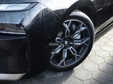 750e xDrive Navi Leder Tempom.aktiv Panoramadach