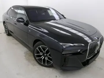 740d xdr M Sport StHz Sky DAPro PAPro AHK Iconic