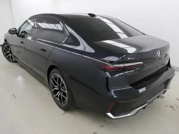 740d xdr M Sport StHz Sky DAPro PAPro AHK Iconic