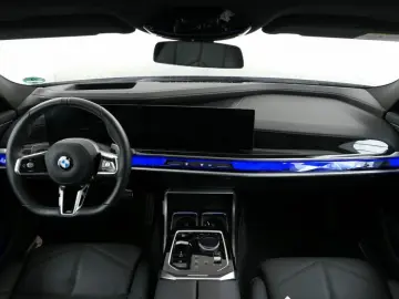 740d xdr M Sport StHz Sky DAPro PAPro AHK Iconic