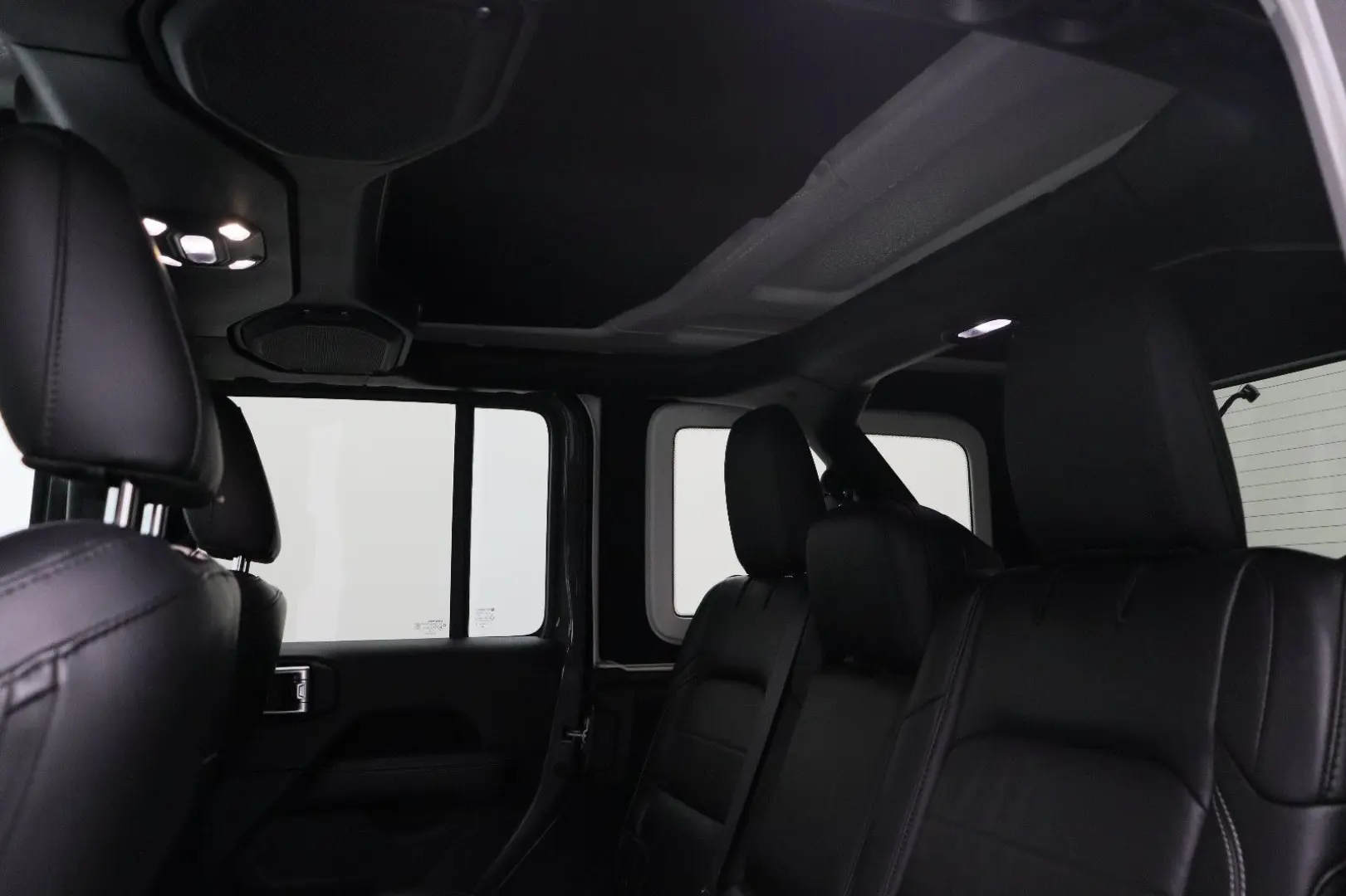 Wrangler 2.0 T-GDI Unlimited Sahara Overland