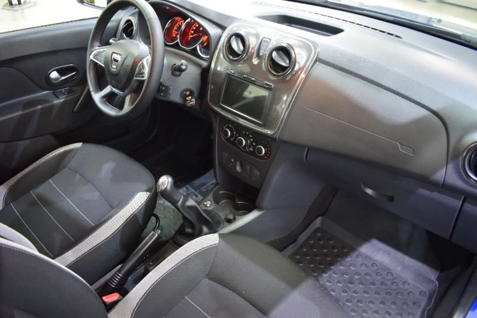 DACIA SANDERO 1.0 TCe GPL 100CP Stepway