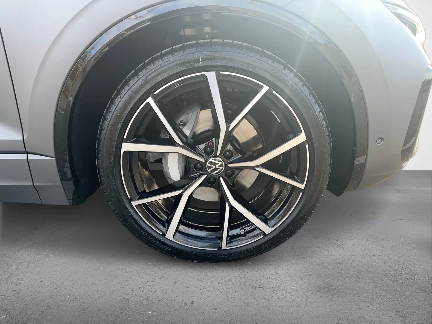 VW Touareg Noul Touareg R-Line V6 TDI