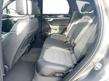 VW Touareg Noul Touareg R-Line V6 TDI