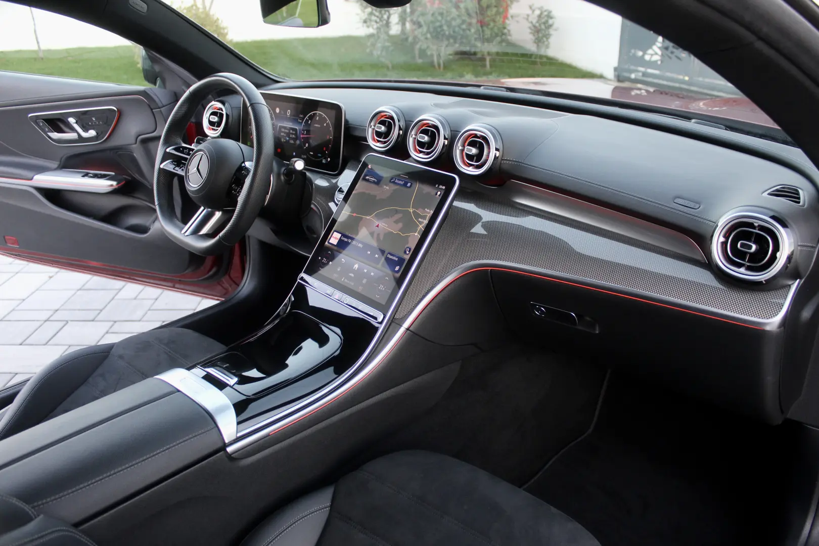 Milanne Auto Trade - TVA Inclus - Fara Daune - Istoric