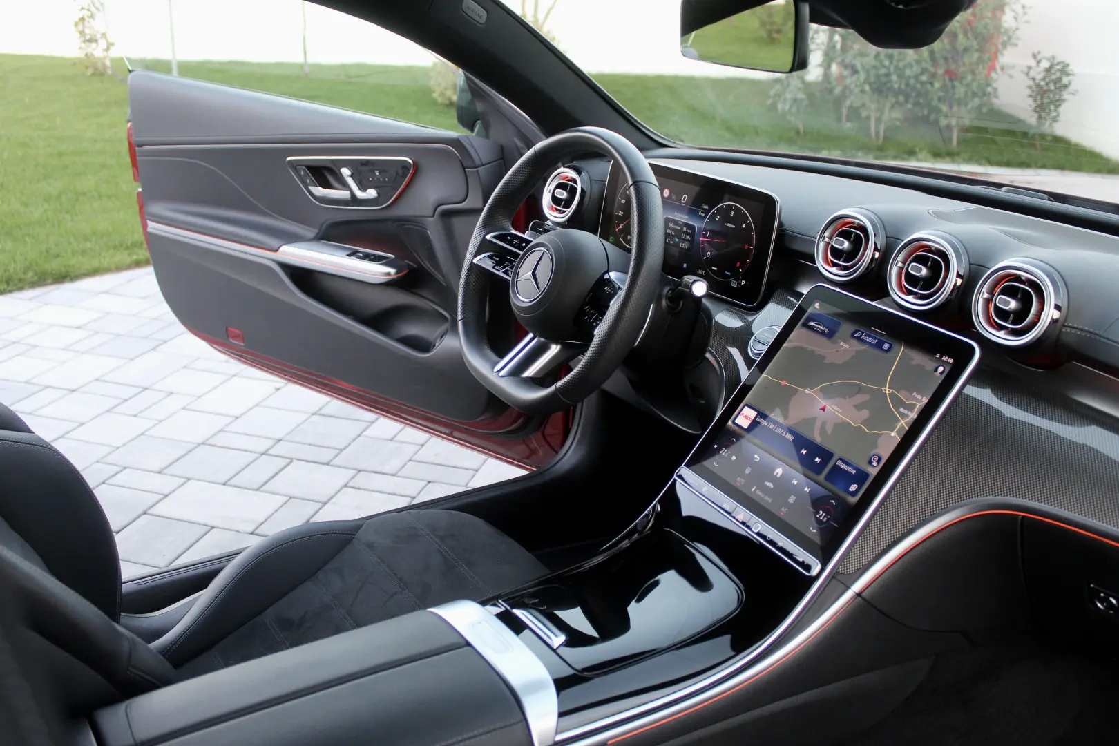 Milanne Auto Trade - TVA Inclus - Fara Daune - Istoric