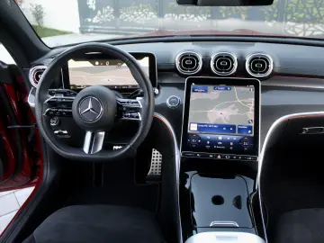 Milanne Auto Trade - TVA Inclus - Fara Daune - Istoric