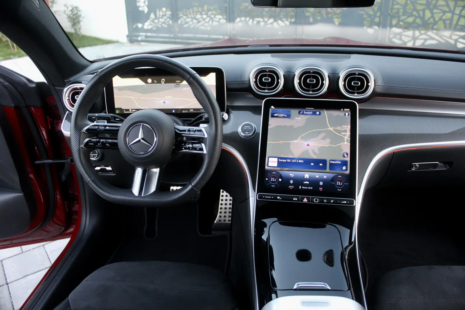 Milanne Auto Trade - TVA Inclus - Fara Daune - Istoric