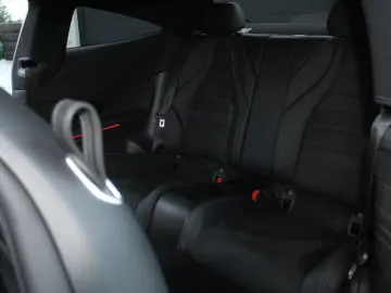 Milanne Auto Trade - TVA Inclus - Fara Daune - Istoric