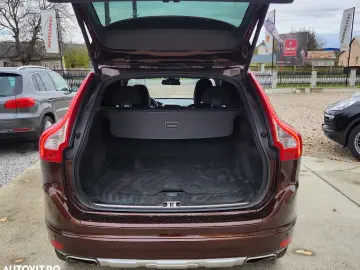 Volvo XC 60 D5 AWD Geartronic Momentum